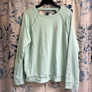 VS Long Sleeve Tee with open back EUC Sz L 💚